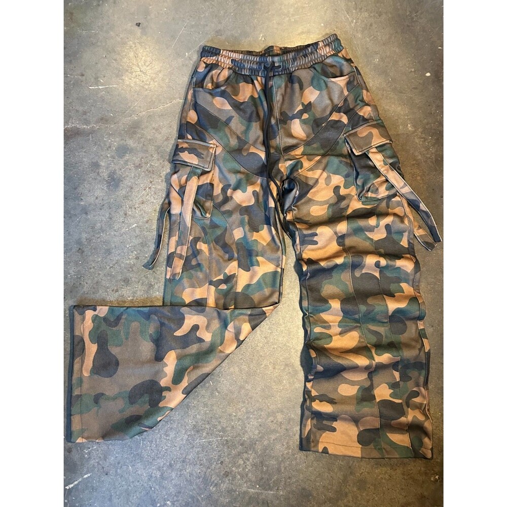 NWT Fashion Nova Men's Camo Cargo Pants Medium Streetwear Baggy Y2K